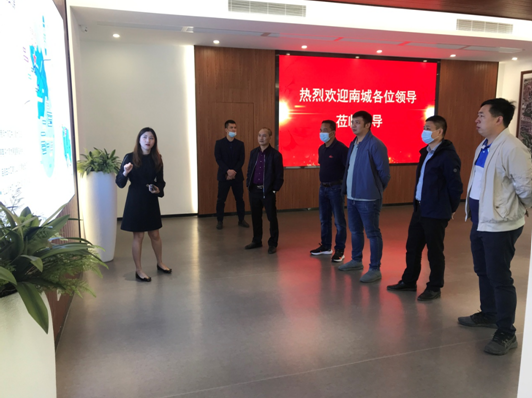 更新中心組織參觀學(xué)習(xí)橫坑萬榮工業(yè)區(qū)“工改工”更新項目.png