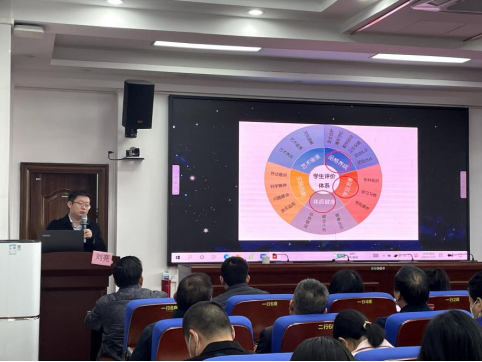 攜手促發(fā)展 信息助提升——東莞市寮步鎮(zhèn)教育管理中心與韶關(guān)市湞江區(qū)教育局開展教育交流之教育信息化小組活動(dòng)379.png
