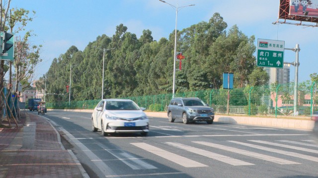 0105莞惠路謝崗段完善路標(biāo)線_2022-01-05_16-38-22.jpg