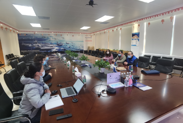東城街道開展進口醫(yī)療器械企業(yè)疫情防疫聯(lián)合檢查行動.jpg