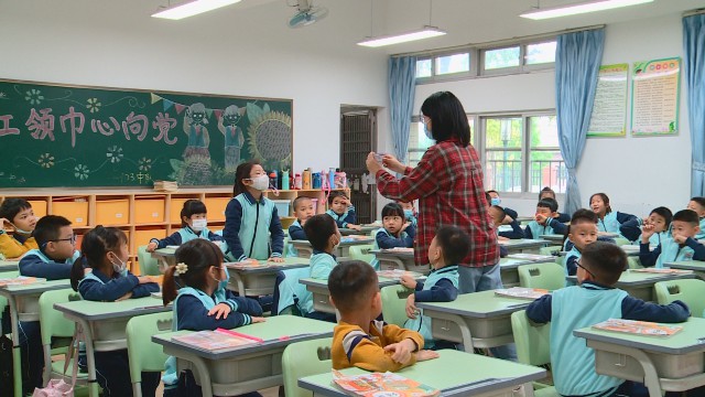 0420一到三年級(jí)學(xué)生復(fù)課_2022-04-20_15-42-13.jpg