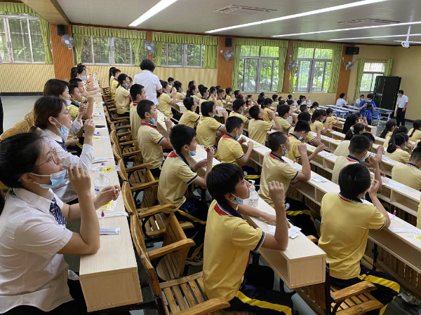 周屋利民小學(xué)現(xiàn)場(chǎng)教學(xué)(2).jpg