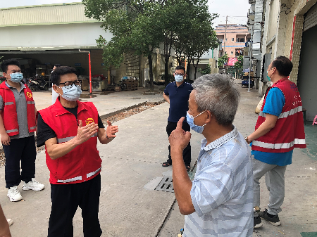 謝崗醫(yī)療保障分局黨支部開展“黨建引領,，推動常態(tài)化疫情防控”主題黨日活動 (5).jpg